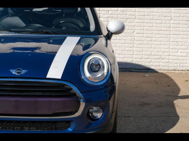 2017 MINI Cooper Hardtop Base