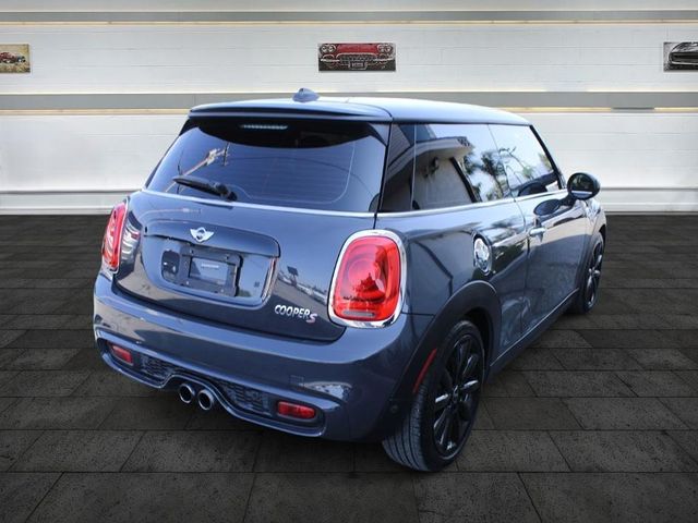 2017 MINI Cooper Hardtop S