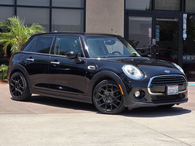 2017 MINI Cooper Hardtop Base
