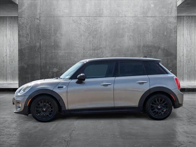 2017 MINI Cooper Hardtop Base