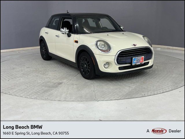 2017 MINI Cooper Hardtop Base