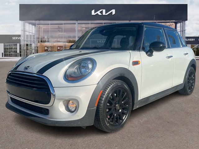 2017 MINI Cooper Hardtop Base