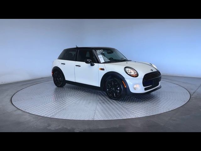 2017 MINI Cooper Hardtop Base