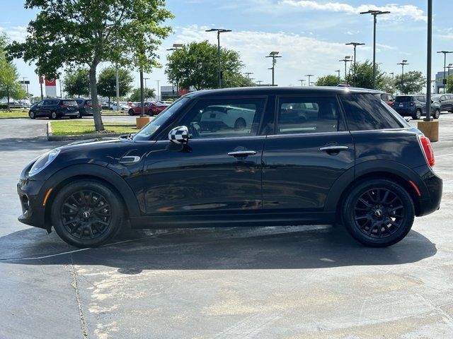 2017 MINI Cooper Hardtop Base