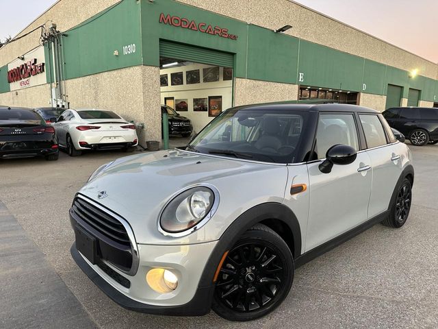 2017 MINI Cooper Hardtop Base