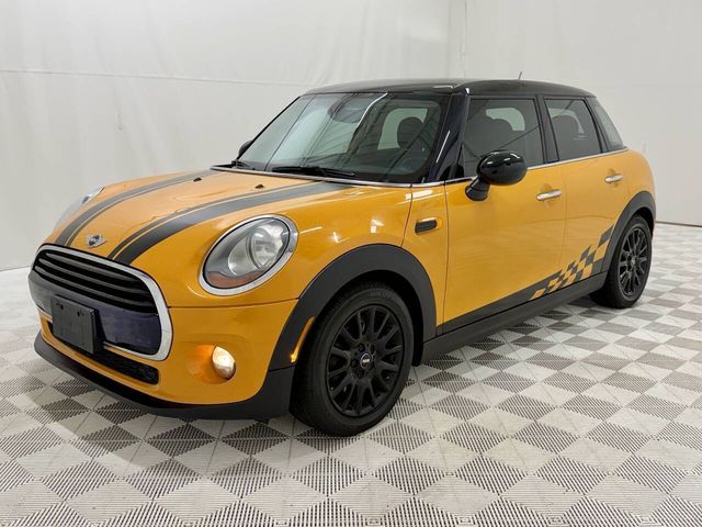 2017 MINI Cooper Hardtop Base