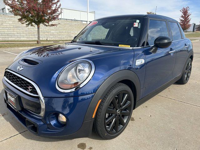 2017 MINI Cooper Hardtop S