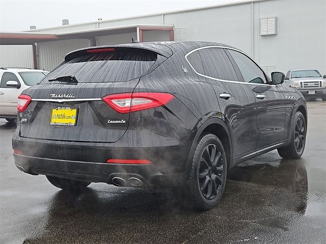 2017 Maserati Levante Base