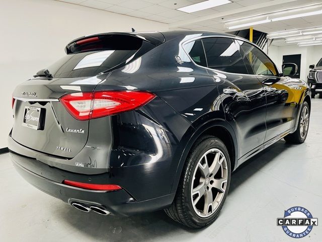 2017 Maserati Levante Base