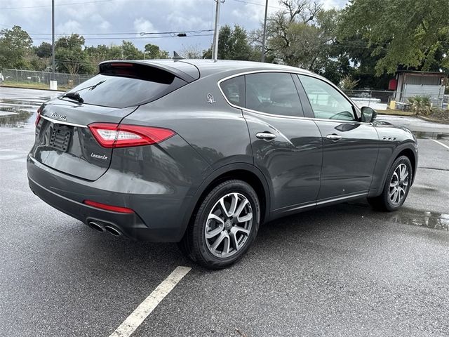 2017 Maserati Levante Base