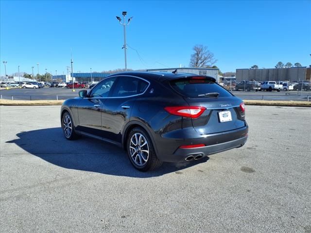 2017 Maserati Levante Base