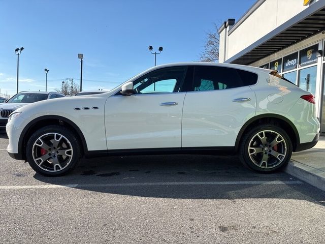 2017 Maserati Levante Base