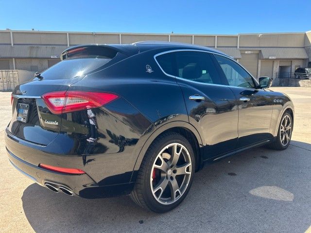 2017 Maserati Levante Base