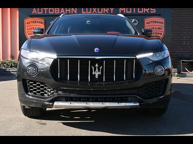 2017 Maserati Levante Base