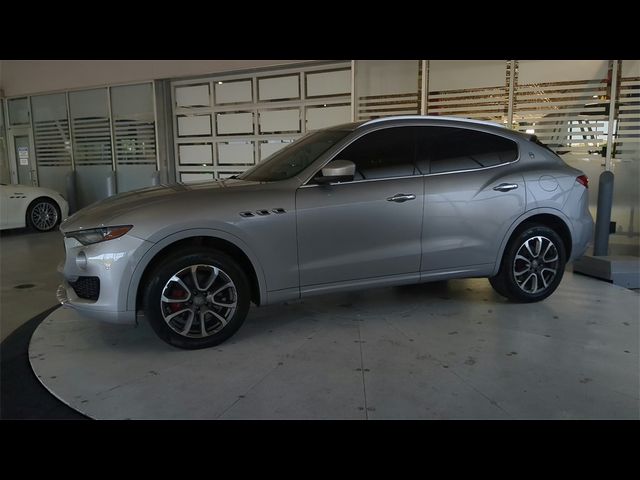 2017 Maserati Levante Base