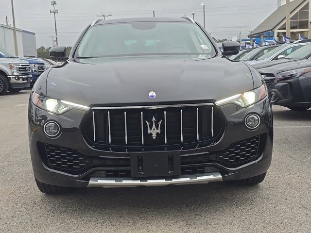 2017 Maserati Levante Base