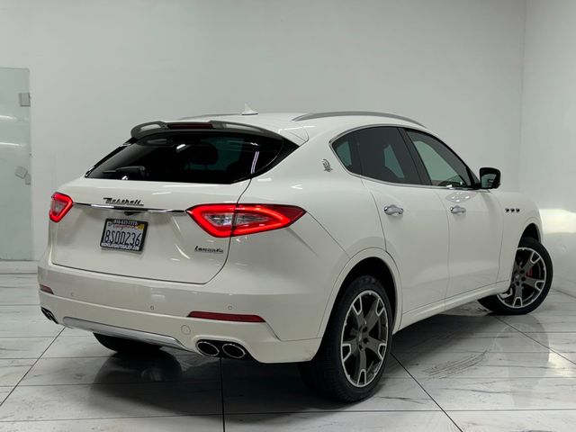 2017 Maserati Levante Base