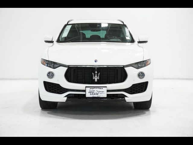 2017 Maserati Levante Base