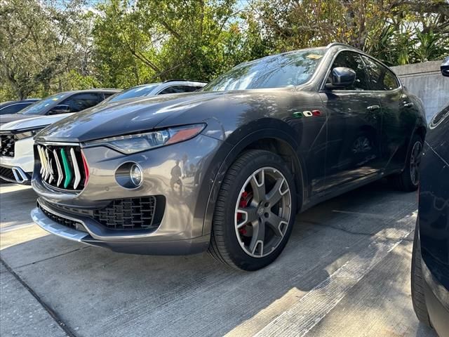 2017 Maserati Levante Base