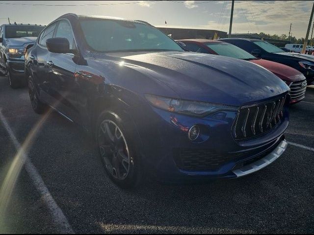 2017 Maserati Levante Base