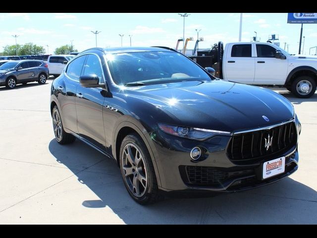 2017 Maserati Levante Base