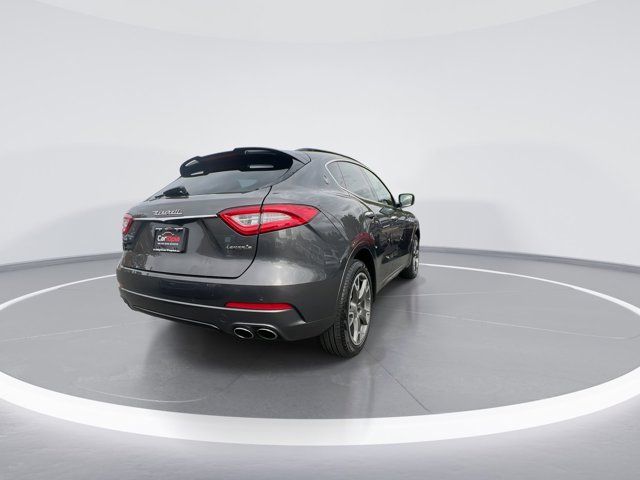 2017 Maserati Levante Base