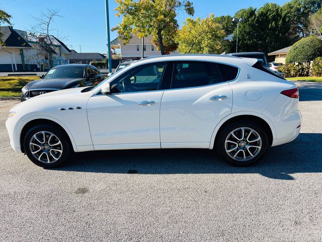 2017 Maserati Levante Base