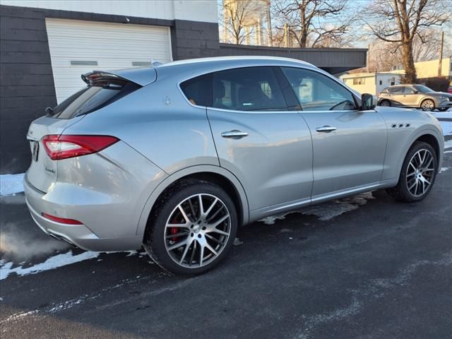 2017 Maserati Levante S