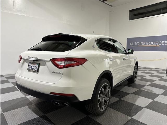 2017 Maserati Levante Base