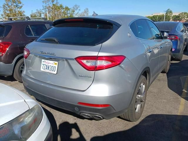 2017 Maserati Levante Base