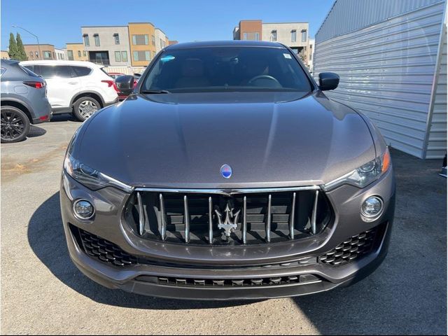 2017 Maserati Levante Base