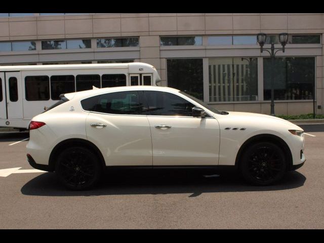 2017 Maserati Levante Base