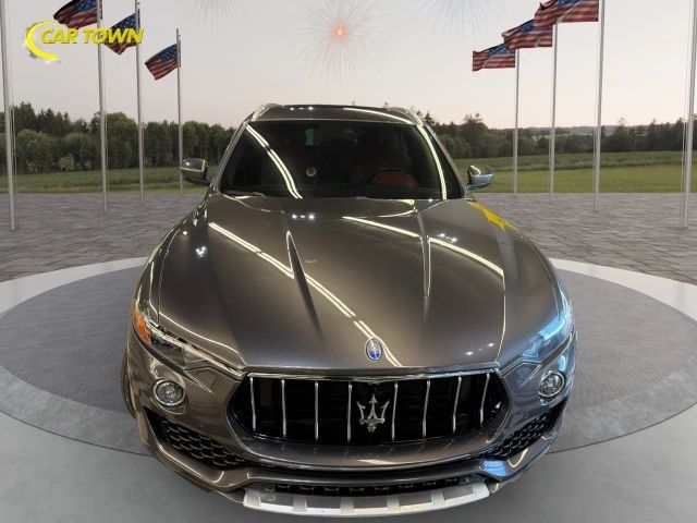 2017 Maserati Levante Base