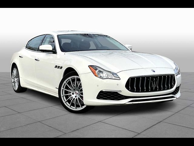 2017 Maserati Quattroporte GTS GranLusso