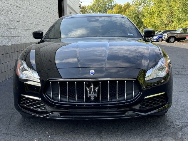 2017 Maserati Quattroporte GTS GranLusso