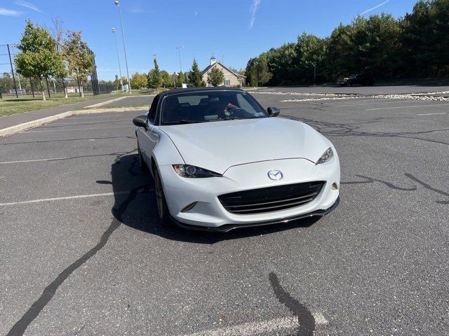 2017 Mazda MX-5 Miata Club