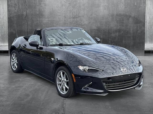 2017 Mazda MX-5 Miata Sport