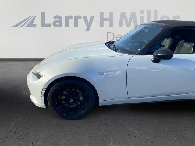 2017 Mazda MX-5 Miata Sport