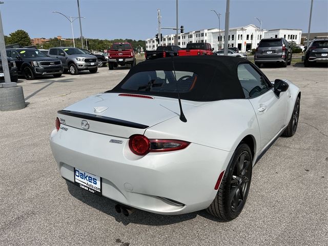 2017 Mazda MX-5 Miata Club