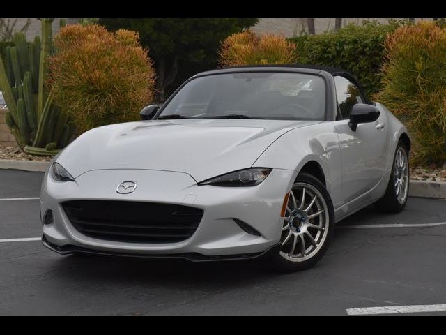 2017 Mazda MX-5 Miata Club