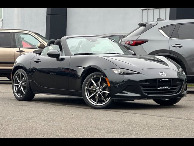 2017 Mazda MX-5 Miata Grand Touring