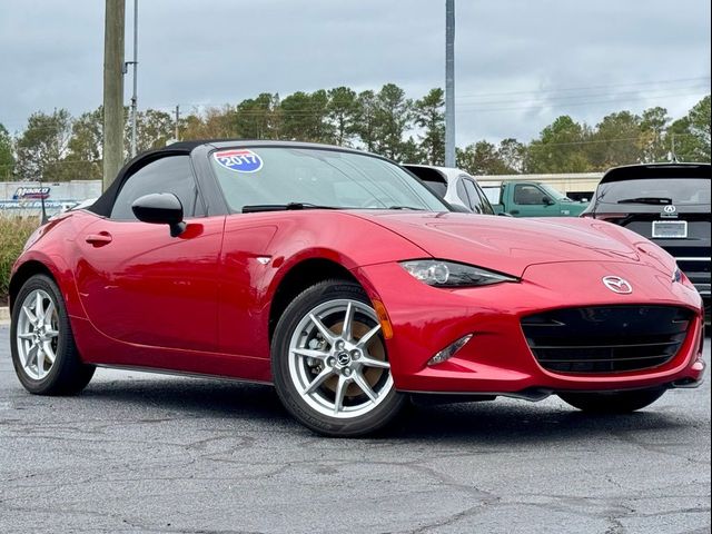 2017 Mazda MX-5 Miata Sport