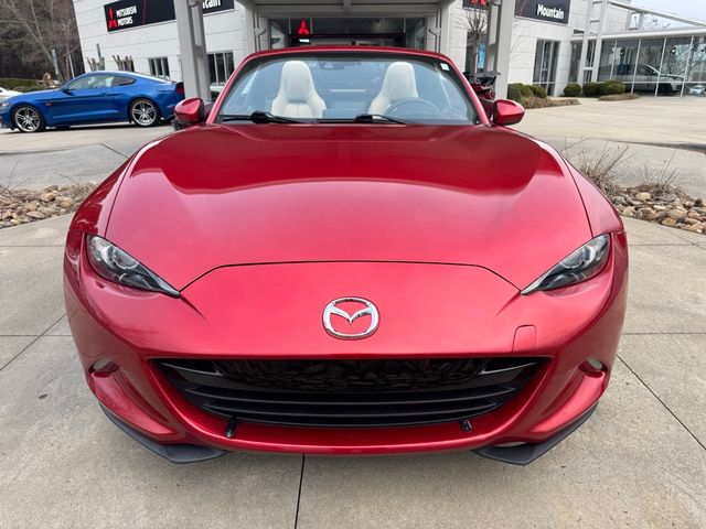 2017 Mazda MX-5 Miata RF Grand Touring