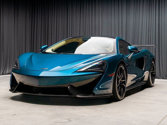 2017 McLaren 570GT Base