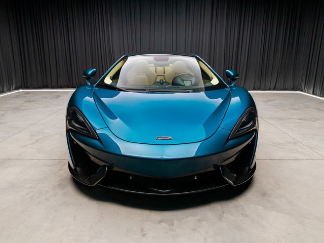 2017 McLaren 570GT Base