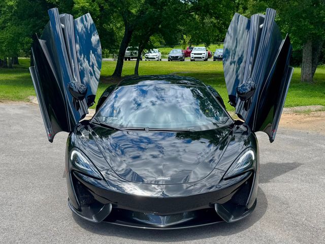 2017 McLaren 570S Base