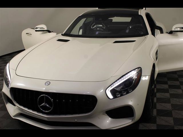 2017 Mercedes-Benz AMG GT Base