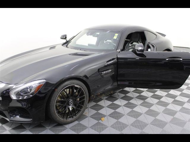 2017 Mercedes-Benz AMG GT Base