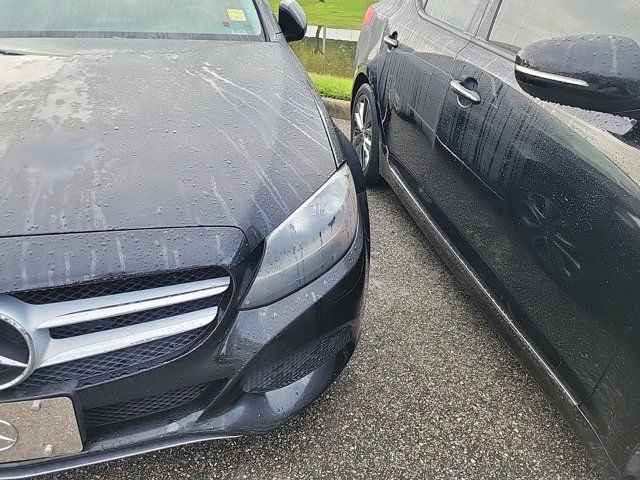 2017 Mercedes-Benz C-Class 300