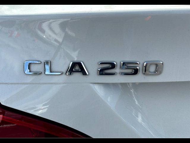 2017 Mercedes-Benz CLA 250